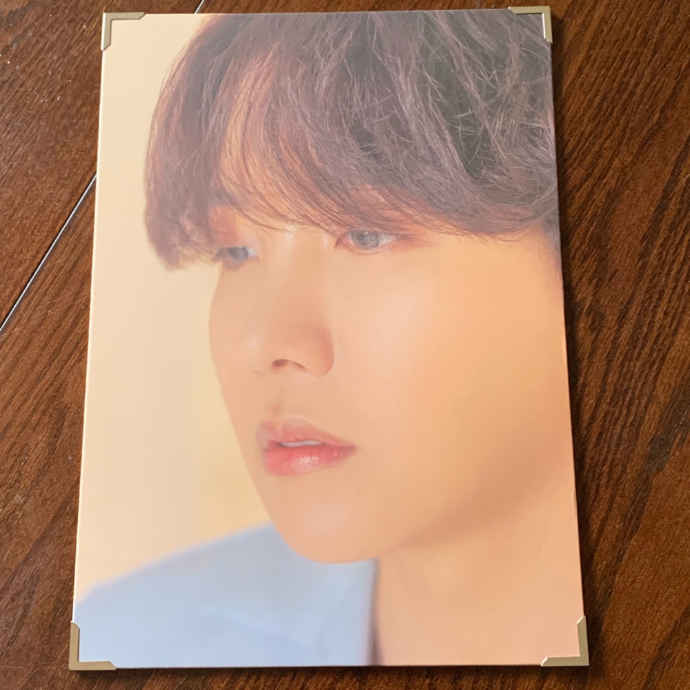 BTS World Tour: Love Yourself Speak Yourself Portrait - J-Hope